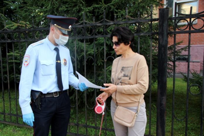 Профилактическую акцию «Осторожно, мошенники!» провели сотрудники полиции Подольска