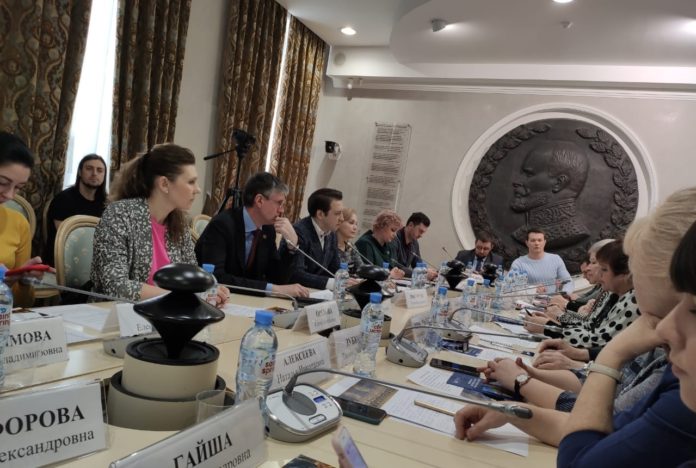 Представители Комитета по культуре и туризму администрации приняли участие в работе «круглого стола» Общественной...