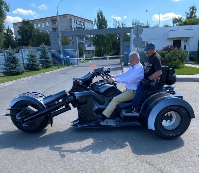 Необычный мотоцикл спроектировали на производстве ООО «ПК Робокинетика» в Подольске
