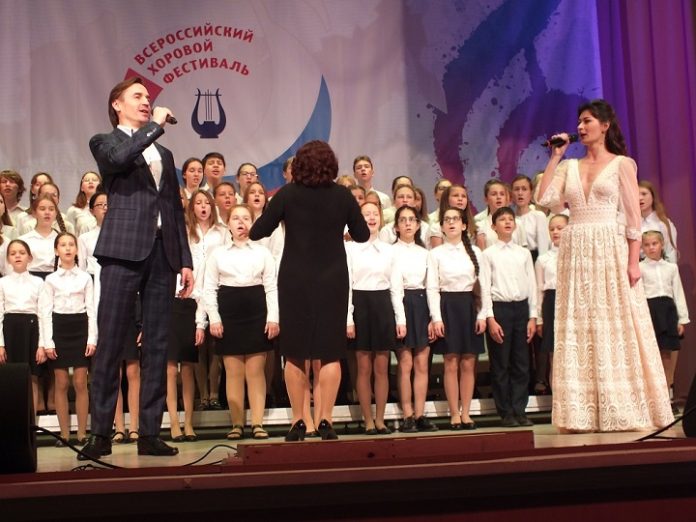 Голос, как ветер несется… Голос, как ветер несется…