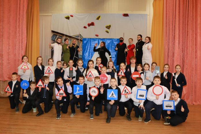 «Живые знаки» начали путешествие по школам Городского округа Подольск «Живые знаки» начали путешествие по школам Городского округа Подольск