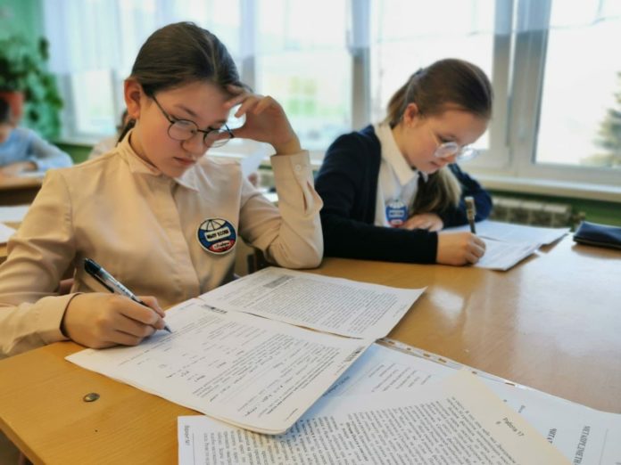 В школах Подмосковья продолжается весенний цикл метапредметных диагностических работ В школах Подмосковья продолжается весенний цикл метапредметных диагностических работ