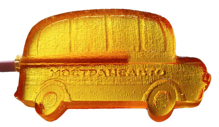 И сладенького на дорожку: Пассажиров автовокзала в Подольске угостят леденцами в честь праздника