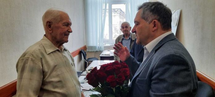 Подольчанина наградили за развитие ветеранского движения и плодотворную работу Подольчанина наградили за развитие ветеранского движения и плодотворную работу