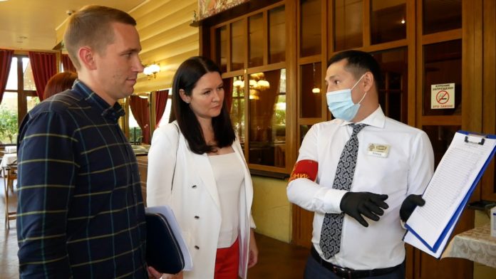 Проверка предприятия общественного питания ежедневно проводится в Большом Подольске