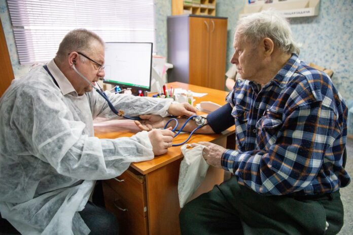 Выездную диспансеризацию прошли жители поселка Сельхозтехника Выездную диспансеризацию прошли жители поселка Сельхозтехника