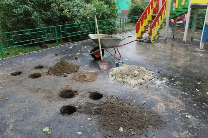 Вход старый – площадка новая Вход старый – площадка новая