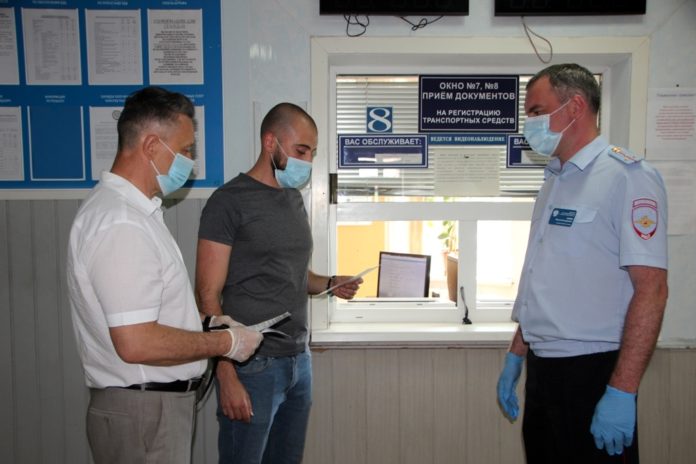 В Подольске проверили качество оказания государственных услуг в ОГИБДД