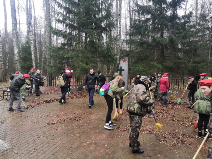 Юнармейцы Подольска участвуют в волонтёрской экспедиции «Дорогами Победы» Юнармейцы Подольска участвуют в волонтёрской экспедиции «Дорогами Победы»