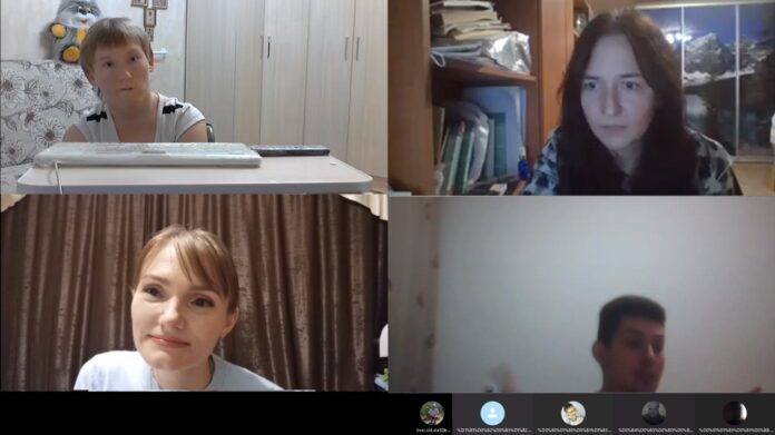 Онлайн-встреча «Лайфхаки для начинающих литераторов» состоялась для участников Клуба молодых инвалидов «Эдельвейс»