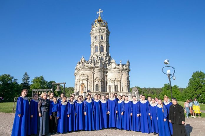 Областной хоровой фестиваль «Поющее Подмосковье» состоится в Большом Подольске 22 мая Областной хоровой фестиваль «Поющее Подмосковье» состоится в Большом Подольске 22 мая