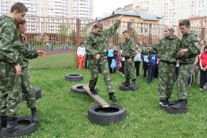 Юнармейцы из школы № 35 Подольска провели показательную тренеровку