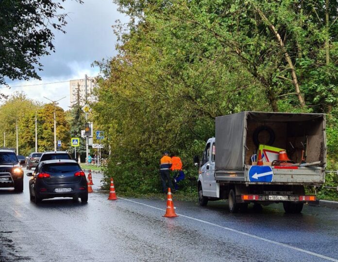В Городском округе Подольск идет ликвидация последствий ливня