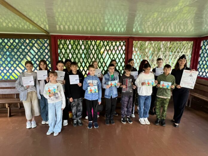 В период каникул сотрудники подмосковной Госавтоинспекции посещают детские оздоровительные лагеря круглосуточного пребывания В период каникул сотрудники подмосковной Госавтоинспекции посещают детские оздоровительные лагеря круглосуточного пребывания