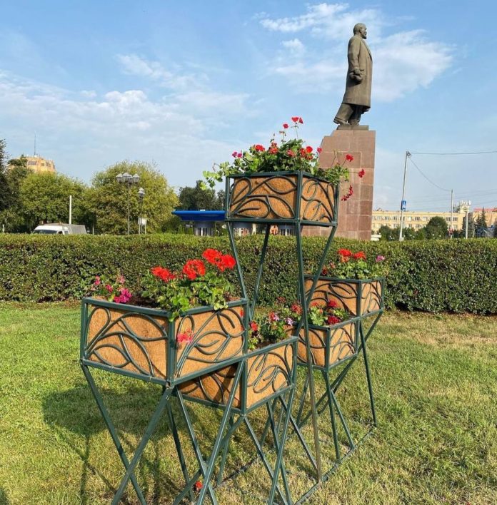 На улицах Подольска появились новые элементы ландшафтного дизайна На улицах Подольска появились новые элементы ландшафтного дизайна