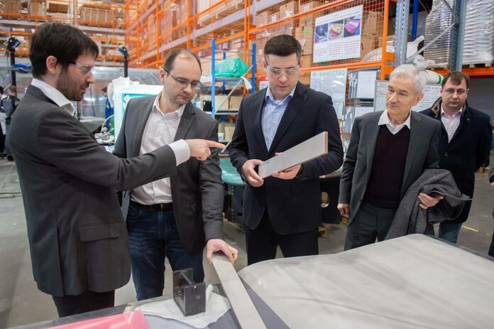 Глава Подольска Григорий Артамонов посетил АО НПО «УНИХИМТЕК» Глава Подольска Григорий Артамонов посетил АО НПО «УНИХИМТЕК»