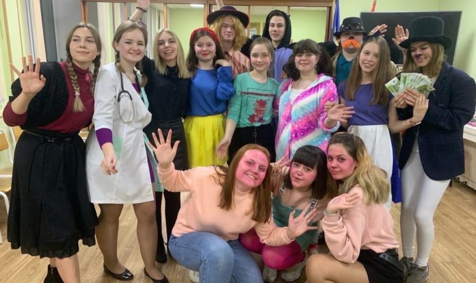 Активисты из Подольска провели акцию «Сказки на ночь»