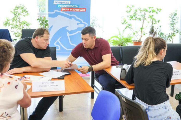 Выездная администрация Подольска отработала на Весенней