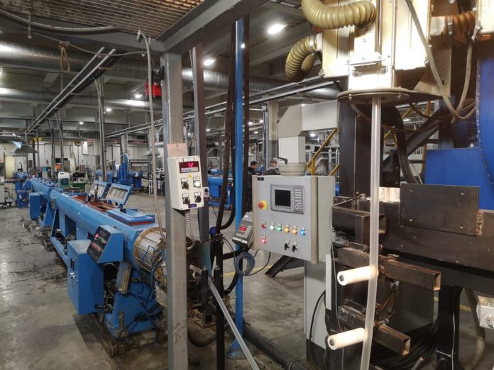 ПОЛИПЛАСТИК делает премиальные западные технологии доступными в России ПОЛИПЛАСТИК делает премиальные западные технологии доступными в России