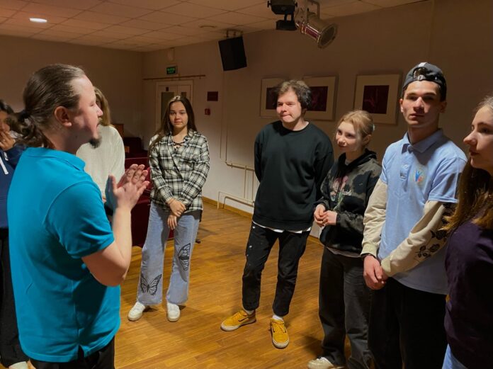 Волонтёры приняли участие в образовательном интенсиве «Добро.Школа»