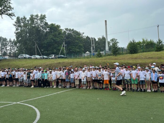 Вторая спартакиада загородных лагерей прошла в «Родине»