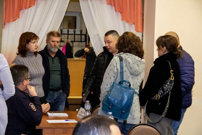 Выездная администрация отработала в поселке МИС Выездная администрация отработала в поселке МИС