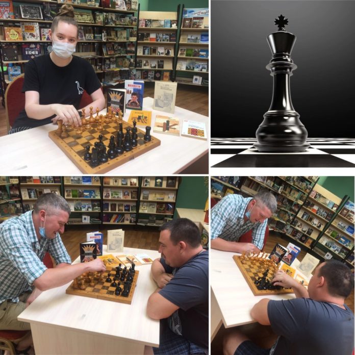 Праздник шахмат отметили в библиотеке № 24 Праздник шахмат отметили в библиотеке № 24