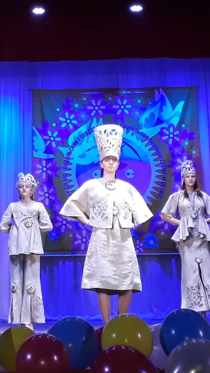 В XV Межрегиональном фестивале-конкурсе «Алтарь Отечества» подольский коллектив Театр моды «Любава» стал лауреатом I... В XV Межрегиональном фестивале-конкурсе «Алтарь Отечества» подольский коллектив Театр моды «Любава» стал лауреатом I...