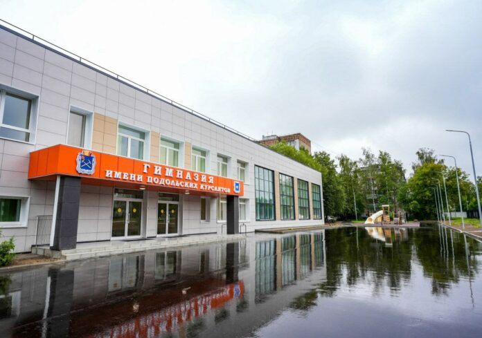 Академический корпус гимназии имени Подольских курсантов откроется 1 сентября после капремонта  Академический корпус гимназии имени Подольских курсантов откроется 1 сентября после капремонта