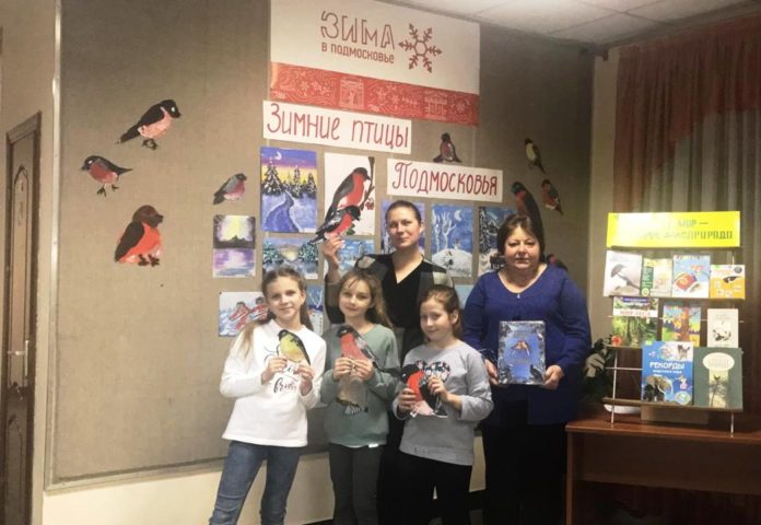 Мастер-класс «Зимние птицы Подмосковья» состоялся в СДК «Надежда» поселка МИС