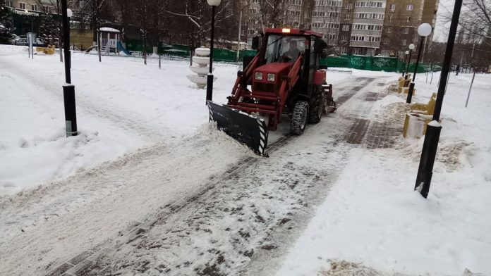 Дорожные службы округа сделали максимальный упор на вывоз снега