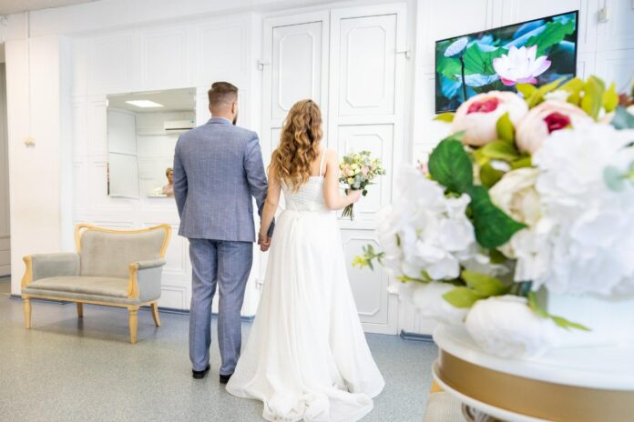 В Подольске с начала частичной мобилизации свой союз официально скрепили 25 пар