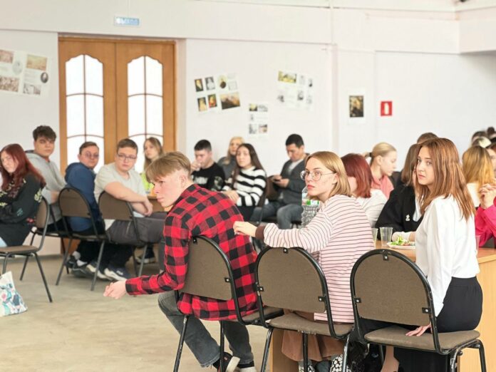 Ежегодный фестиваль «Студенческая весна» проходит в Подольске Ежегодный фестиваль «Студенческая весна» проходит в Подольске