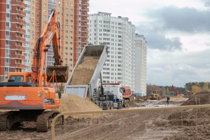 Строительство дороги в Кузнечиках продолжается