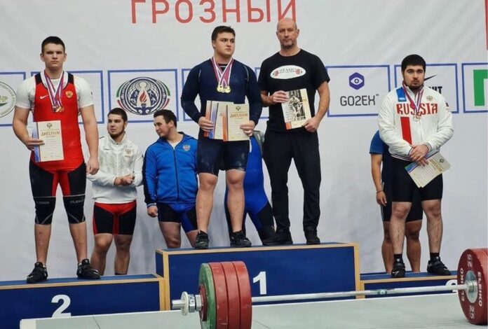 Подольский спортсмен стал призером Первенства России по тяжелой атлетике среди юниоров Подольский спортсмен стал призером Первенства России по тяжелой атлетике среди юниоров