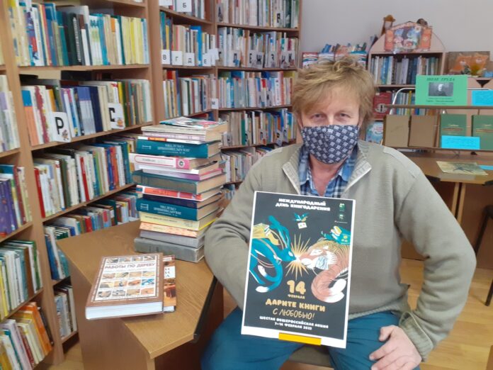 В рамках акции читатели передали более 100 книг для Дубровицкой библиотеки