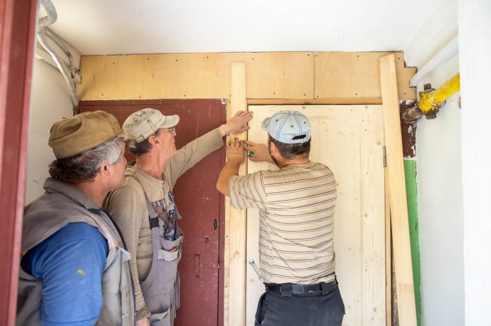 Продолжается ремонт подъездов в Городском округе Подольск Продолжается ремонт подъездов в Городском округе Подольск