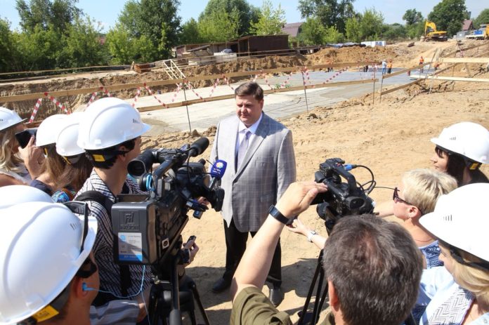 Школу на 825 мест построят в микрорайоне Климовск