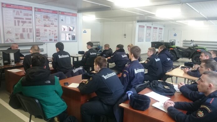 Стартовала переподготовка командиров в подольской пожарной части № 247 Стартовала переподготовка командиров в подольской пожарной части № 247