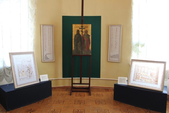 О выставке «В начале было Слово…»  рассказали в музее-усадьбе «Ивановское»