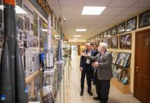 На подольском заводе есть свой звездный уголок