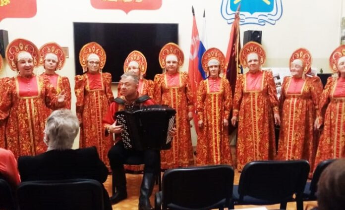 В подольском Совете ветеранов прошел концерт Ансамбля русской песни «Селяночка» В подольском Совете ветеранов прошел концерт Ансамбля русской песни «Селяночка»