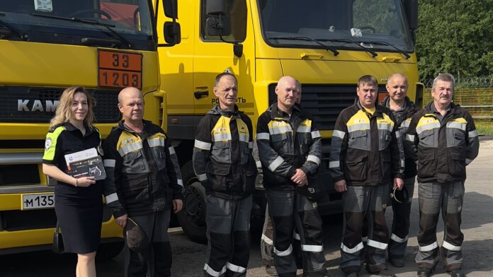 Госавтоинспекцией на автопредприятиях проводятся занятия по профилактике ДТП с грузовым транспортом Госавтоинспекцией на автопредприятиях проводятся занятия по профилактике ДТП с грузовым транспортом