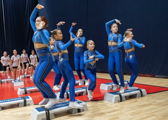 Ежегодный «Осенний фитнес-марафон» прошел в Подольске Ежегодный «Осенний фитнес-марафон» прошел в Подольске