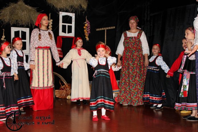 Жителей Большого Подольска приглашают на интерактивную программу “Фольклорный праздник” Жителей Большого Подольска приглашают на интерактивную программу “Фольклорный праздник”