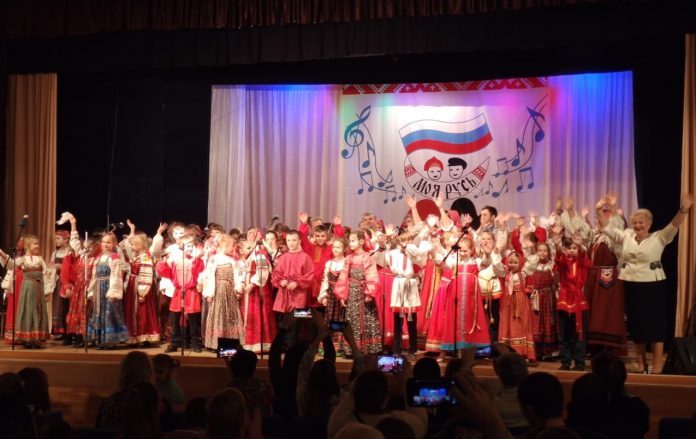 Коллектив подольской Школы фольклорного искусства «Моя Русь» награждён за плодотворную творческую деятельность