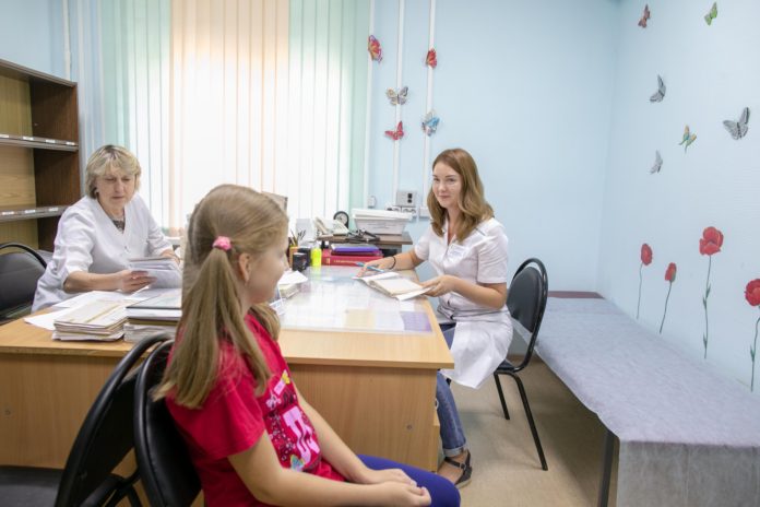 Завершается ремонт поликлинического отделения Климовской горбольницы