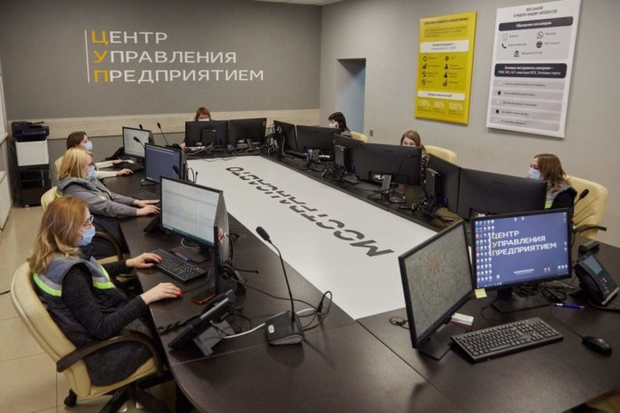 В Мострансавто начал работать Центр управления предприятием, позволяющий контролировать работу автобусов в режиме реального...