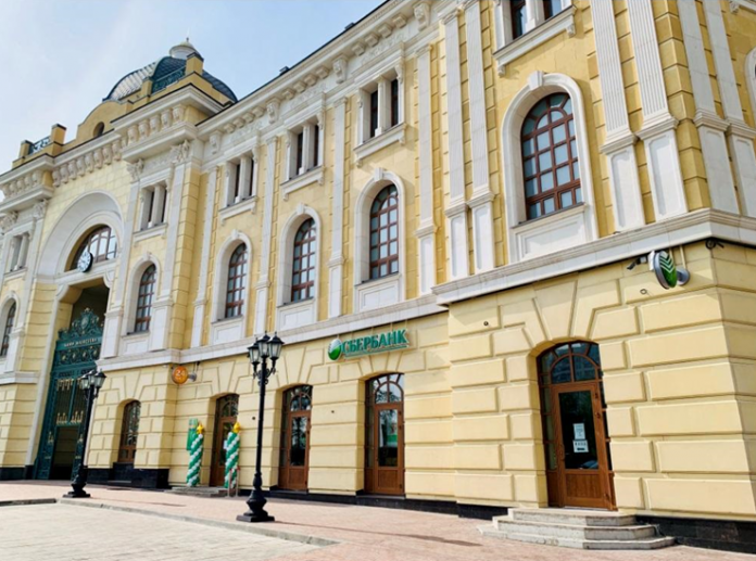 В микрорайоне Кузнечики открылся современный офис Сбербанка