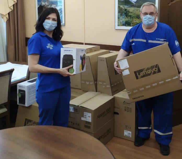 Подольской подстанции скорой медицинской помощи передали два автоматизированных рабочих места